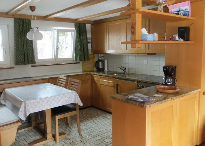 Petite Fleur ادلبودن